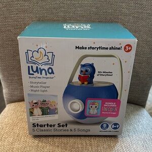Storytime Projector Starter Set - Blue